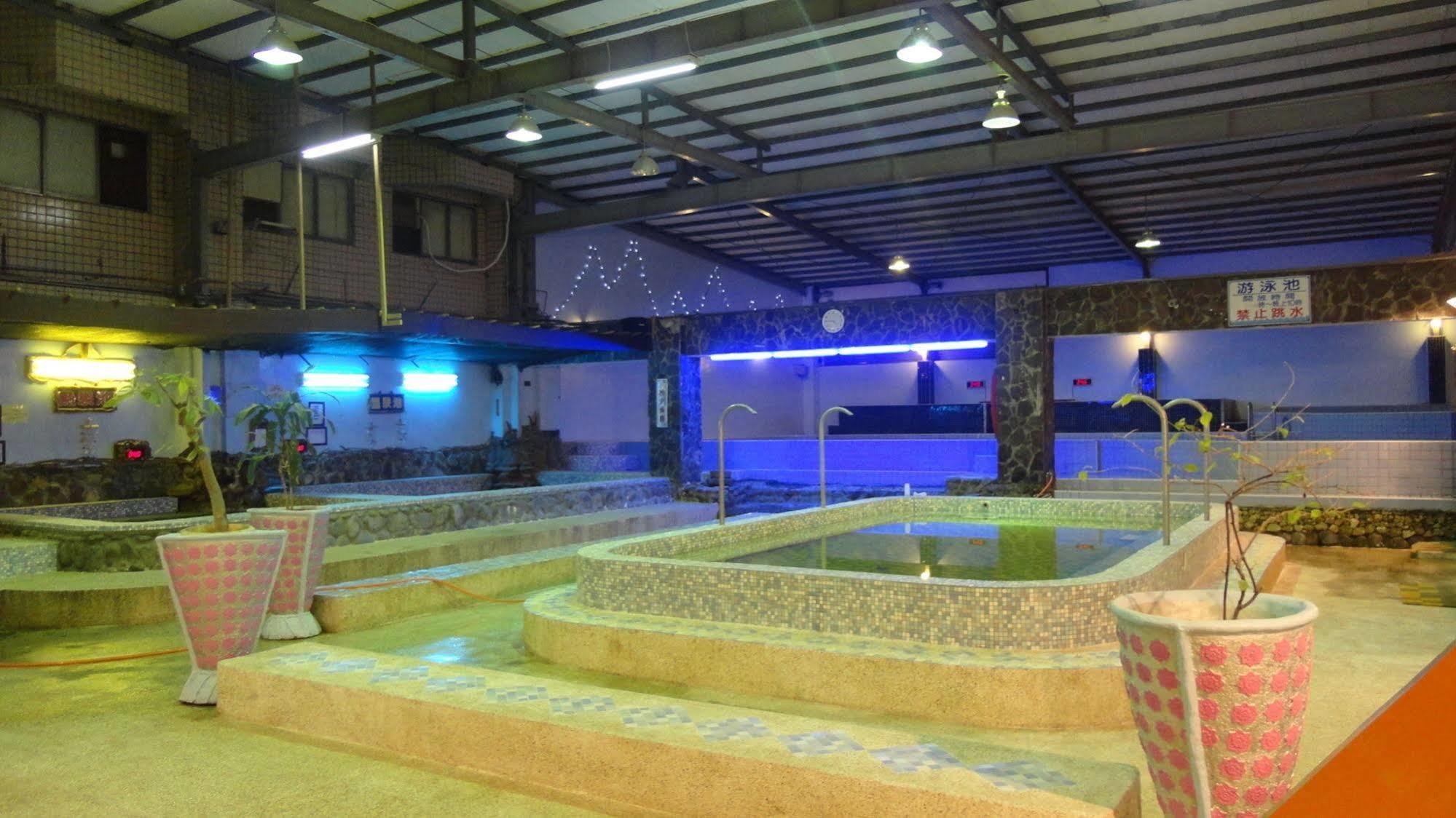 Kenting Maldives Hotspring Hotel Heng-ch'un Eksteriør billede